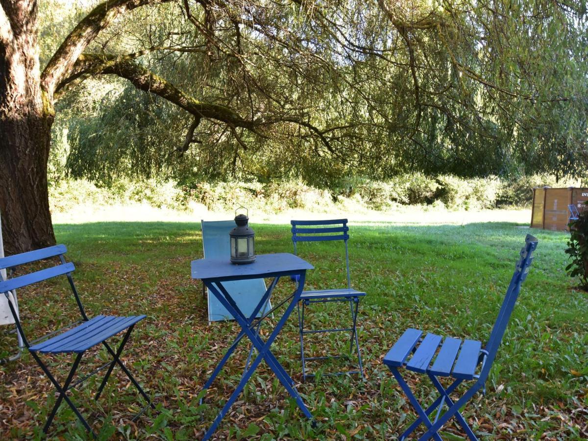 Cosy Holiday Home In Lantheuil With Garden Villefranche-du-Périgord Екстериор снимка