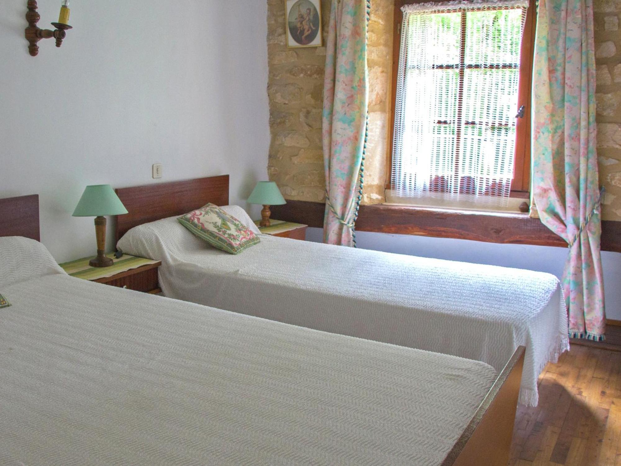 Cosy Holiday Home In Lantheuil With Garden Villefranche-du-Périgord Екстериор снимка